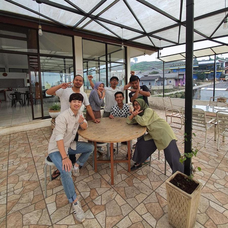 ตานี ชีโว โฮสเทล Diyeng ภายนอก รูปภาพ